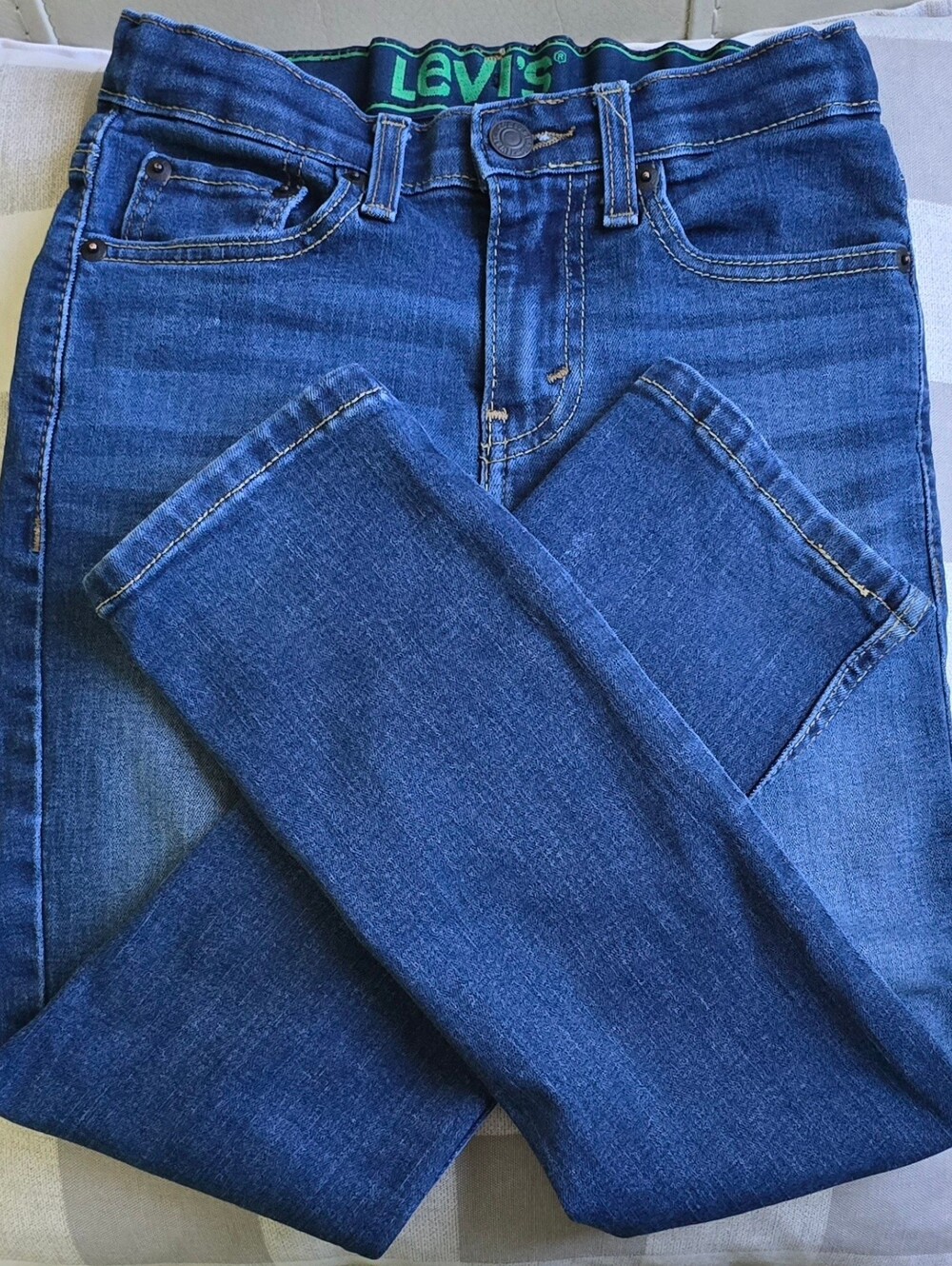 EUC Boys Levi Jeans Dark Blue Size 8 Regular Denim